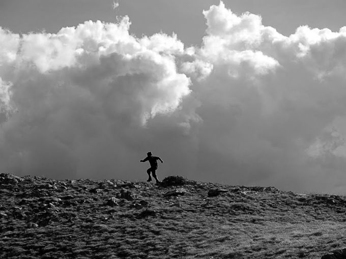 running_lamanqoueescribeconpluma